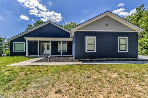 7844 James A Reed Rd, Kansas City, MO, 64138-1315 | Card Image