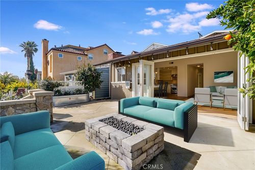 705 Iris Ave, Corona del Mar, CA, 92625-2228 | Card Image