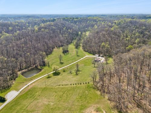 240 Scenic Ct, Pulaski, TN, 38478-6284 | Card Image