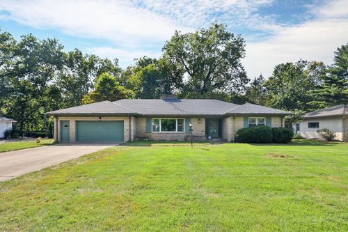 5821 Olentangy Blvd, Worthington, OH, 43085-3828 | Card Image