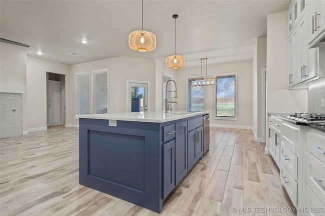 714 Prairie View Rd, House other with 4 bedrooms, 3 bathrooms and null parking in Ardmore OK | Image 6