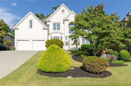 3713 Lake Edge Dr, Suwanee, GA, 30024-7415 | Card Image