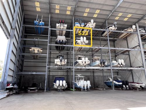 s23-100 Circuit Rd, NOKOMIS, FL, 34275-3006 | Card Image