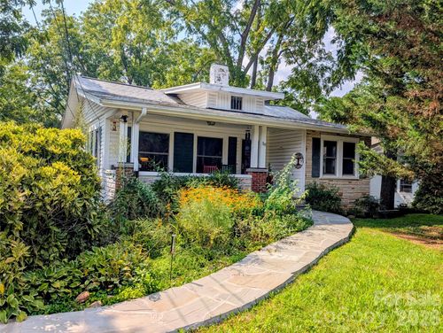 38 Mitchell Ave, Asheville, NC, 28806-2702 | Card Image