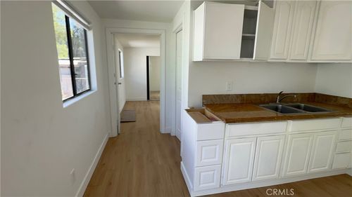 16472 Gardner Ave, Riverside, CA, 92504-6106 | Card Image