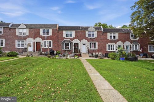 1118 Tremont Dr, GLENOLDEN, PA, 19036-1523 | Card Image