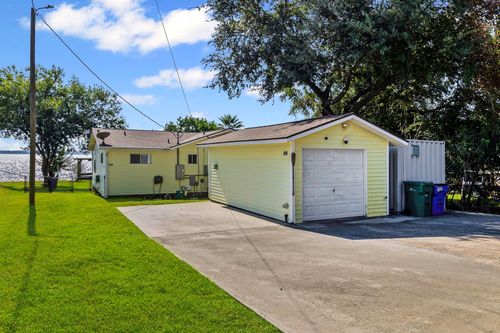 104 Bayside St, Livingston, TX, 77351-2395 | Card Image