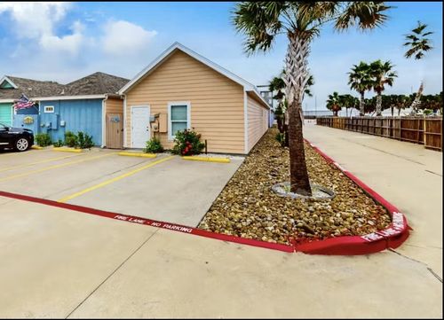 113-2212 State Highway 361, Port Aransas, TX, 78373-5088 | Card Image