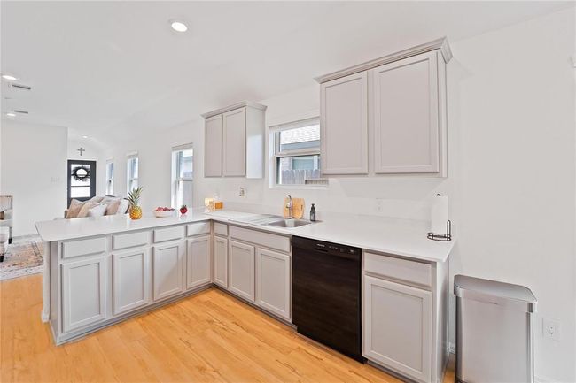 18471 Running Shadow Ct, House other with 4 bedrooms, 2 bathrooms and 2 parking in Hockley TX | Image 10