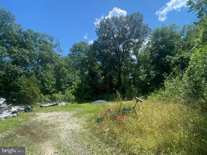 Land in WEST RIVER 2