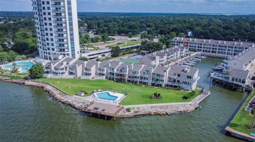 309-4747 Nasa Pkwy, Seabrook, TX, 77586-5442 | Card Image