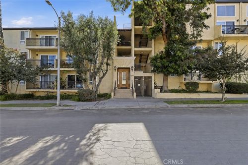 212-5257 Radford Ave, Valley Village, CA, 91607-4128 | Card Image