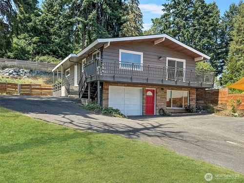 14915 58th Avenue S, Tukwila, WA, 98168 | Card Image