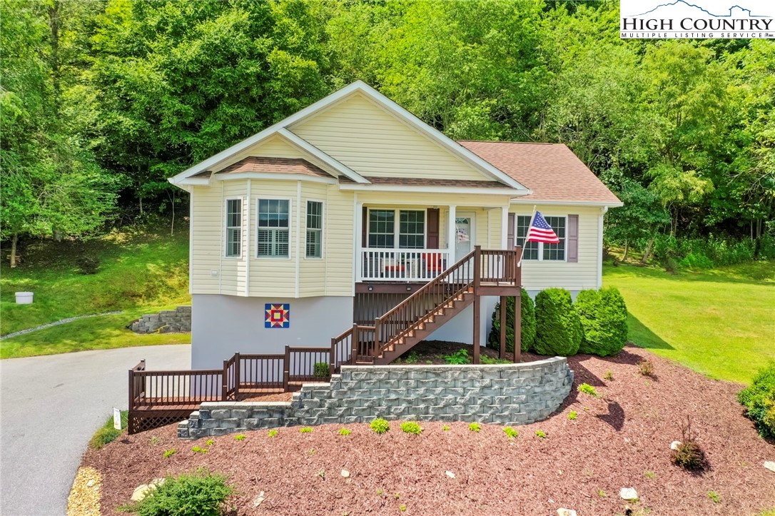 Twin Bridges Dr, Fleetwood, NC 28626