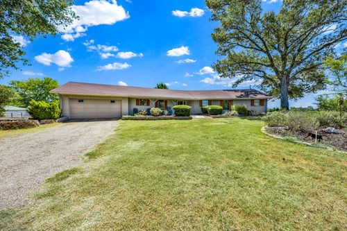 8727 S Fm 69, Como, TX, 75431-3877 | Card Image