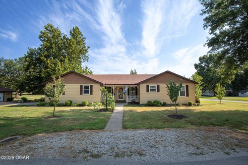 201 E 3rd St, Lamar, MO, 64759-1140 | Card Image
