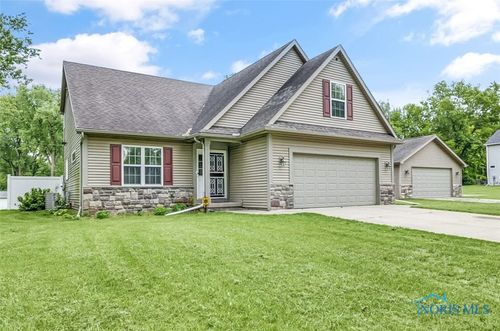 307 Beatty Dr, Holland, OH, 43528-7609 | Card Image