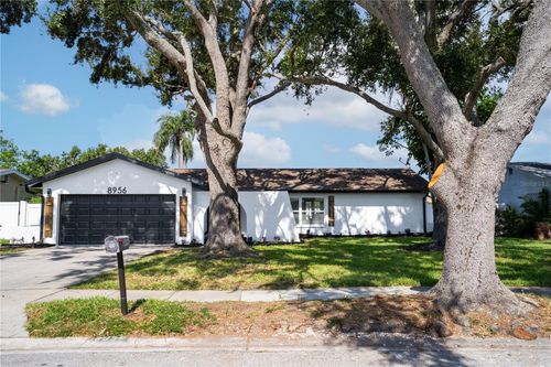 8956 124th Way, Seminole, FL, 33772-3319 | Card Image