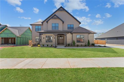 831 Greenhorn St, Bentonville, AR, 72712-3381 | Card Image