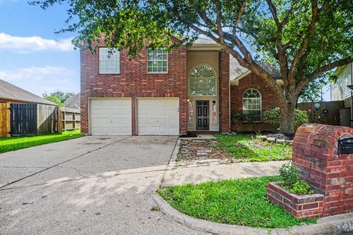 5123 Chase Park Gate St, Bacliff, TX, 77518-2385 | Card Image