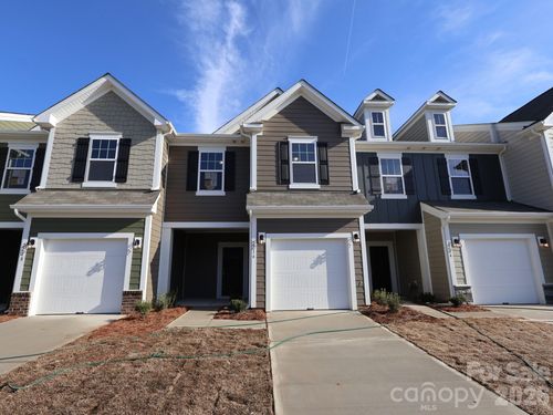 2716 Yeager Drive Nw, Concord, NC, 28027 | Card Image