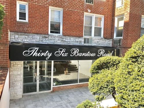 2d-36 Barstow Rd, Great Neck, NY, 11021-2225 | Card Image