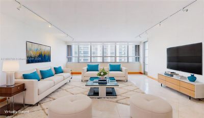 2009 - 11 Island Ave, Condo with 1 bedrooms, 1 bathrooms and null parking in Miami Beach FL | Image 3