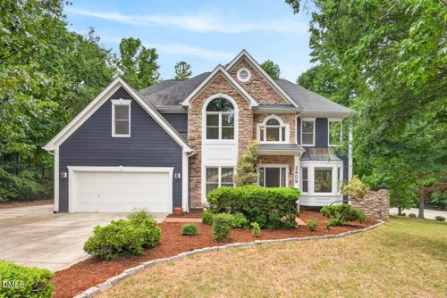 2409 Pathway Dr, Chapel Hill, NC, 27516-7762 | Card Image