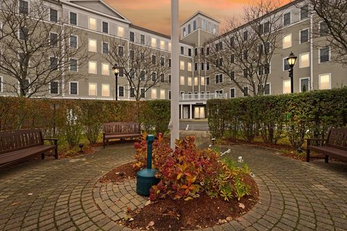 unit-111-8 Crowninshield St, Peabody, MA, 01960-8203 | Card Image