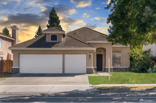 1460 Sunrise Drive, Gilroy, CA, 95020 | Card Image