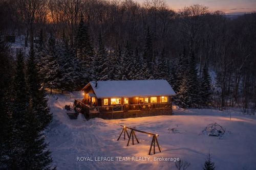 105 Heins Rd, Palmer Rapids, ON, K0J2E0 | Card Image