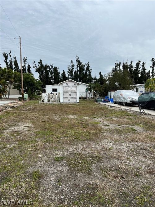 7150 Ladyfish Dr, St. James City, FL, 33956-2723 | Card Image