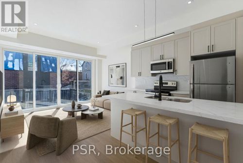 b-53 Harriet St, Toronto, ON, M4L2G1 | Card Image