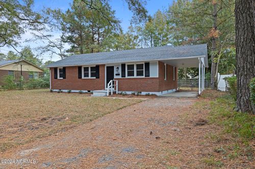 124 Kitt Dr, Jacksonville, NC, 28540-7029 | Card Image
