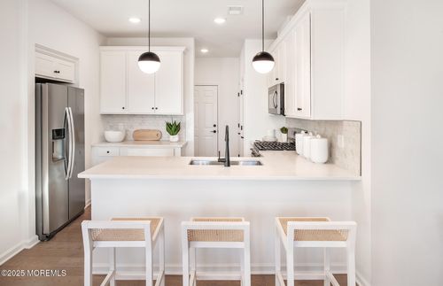 112-201 Sunset Ave, Asbury Park, NJ, 07712-5506 | Card Image