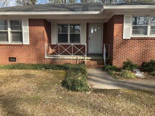 121 Fairway Dr, Dalton, GA, 30721-8659 | Card Image