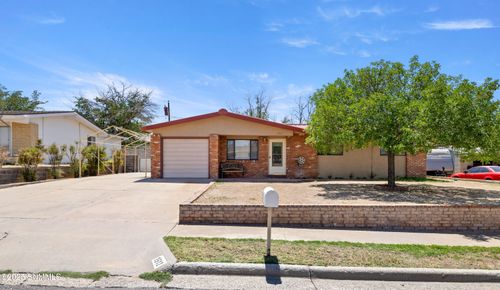 1912 Darlene Dr, Las Cruces, NM, 88001-2036 | Card Image