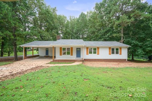 1028 Hunter Valley Rd, Shelby, NC, 28150-3614 | Card Image