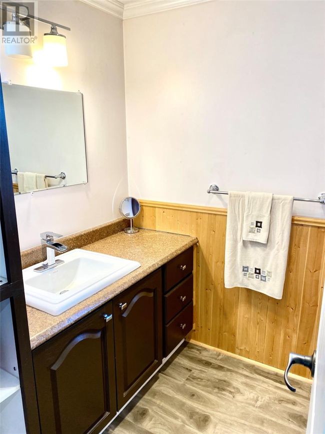 47A Main St S, House other with 3 bedrooms, 2 bathrooms and null parking in Glovertown NL | Image 25