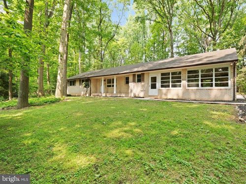 1906 Parkvue Rd, Fallston, MD, 21047-2236 | Card Image