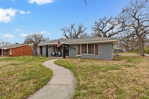 456 Alexander Rd, Stephenville, TX, 76401-4117 | Card Image