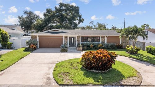 6249 Hillside Ave, Seminole, FL, 33772-6515 | Card Image