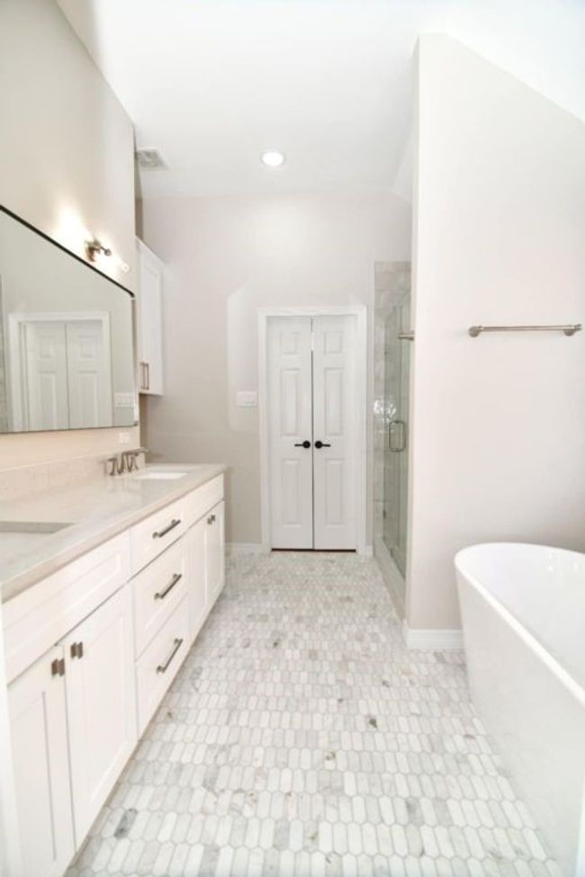 704 Mcmurry, House other with 3 bedrooms, 2 bathrooms and null parking in Waxahachie TX | Image 23