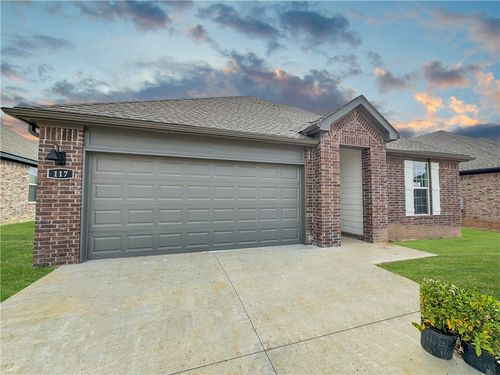 4135 Agave Avenue, Springdale, AR, 72764 | Card Image