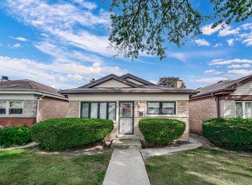 4537 Warsaw Ave, Lyons, IL, 60534-1639 | Card Image