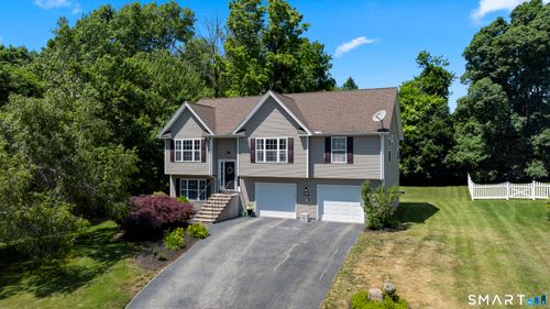24 Glen Rain Road, Killingly, CT, 06241 | Card Image