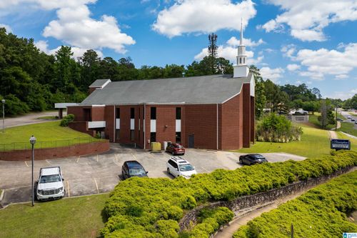 1380 Montgomery Hwy, Vestavia Hills, AL, 35216-2702 | Card Image