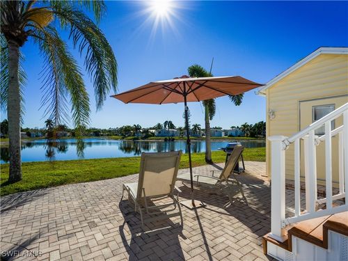 2048 Crystal Lake Dr, NAPLES, FL, 34120 | Card Image