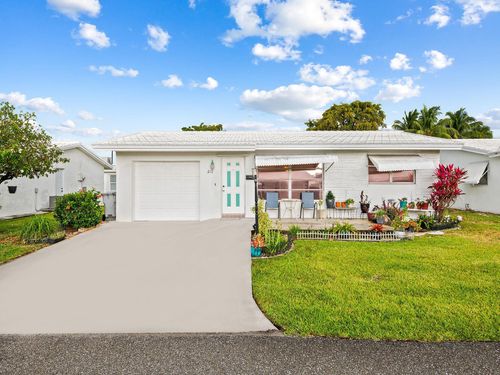210 Nw 25th Ct, Pompano Beach, FL, 33064-3221 | Card Image