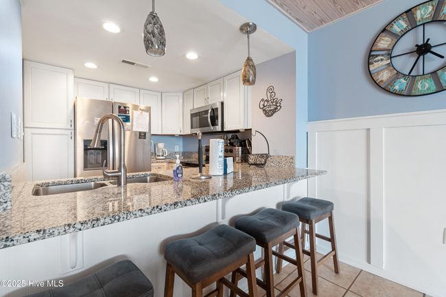 UNIT-2611 - 2000 New River Inlet Rd, Condo with 2 bedrooms, 2 bathrooms and null parking in N Topsail Beach NC | Image 10